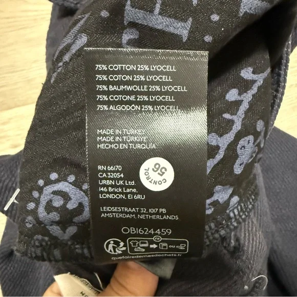 Free People We The Free Osaka Mid Rise Barrel in Washed Black 25 
TAG REMOVED - Picture 10 of 10